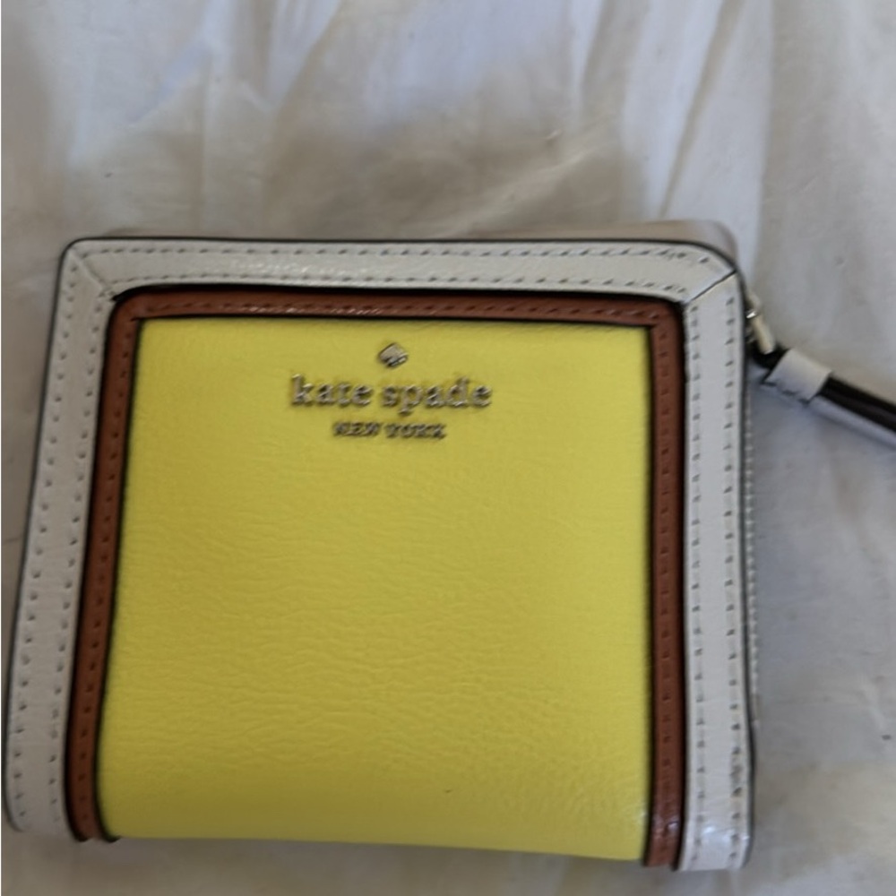 Kate Spade Yellow and Gray Compact Wallet - Picture 5 of 5